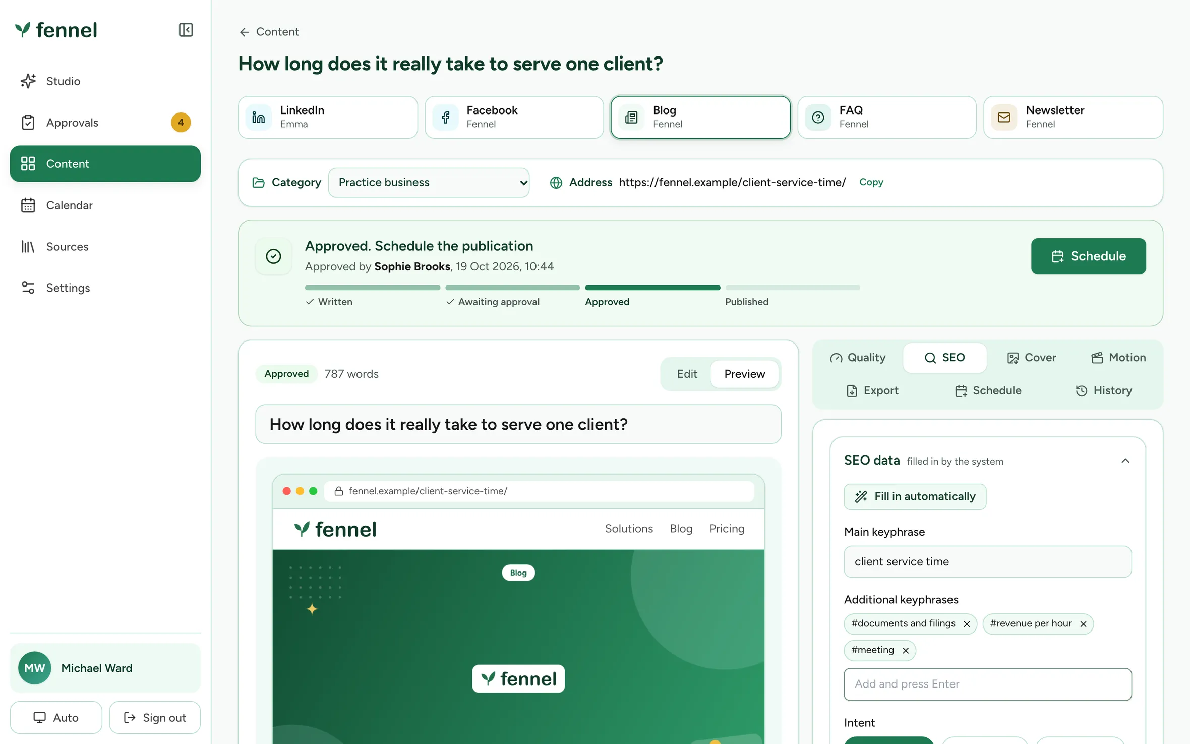 An approved blog text with its status bar from Written to Published, a preview of the post on the website and the SEO tab filled in with a main keyphrase, additional keyphrases and the search intent